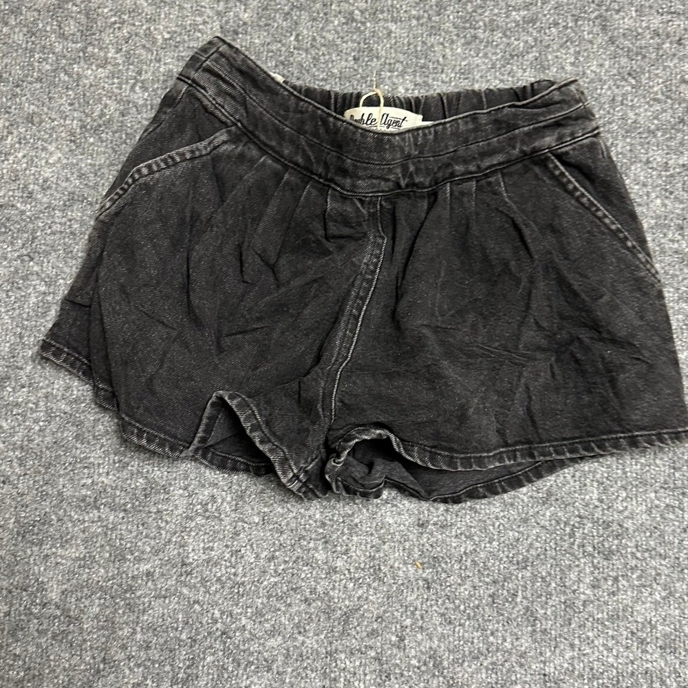 Double Agent Shorts Womens Size 34 Washed Black Denim Elastic Waist Casual NEW